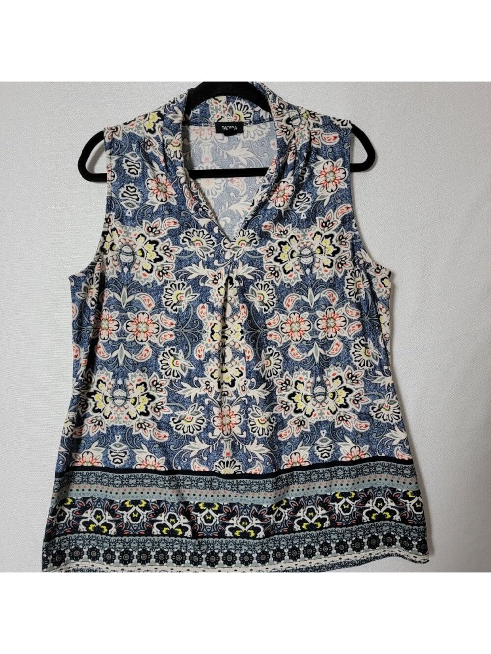 Tacera Womens Top Sz L Sleeveless Pullover V-Neck Paisley Multicolor Summer Wear